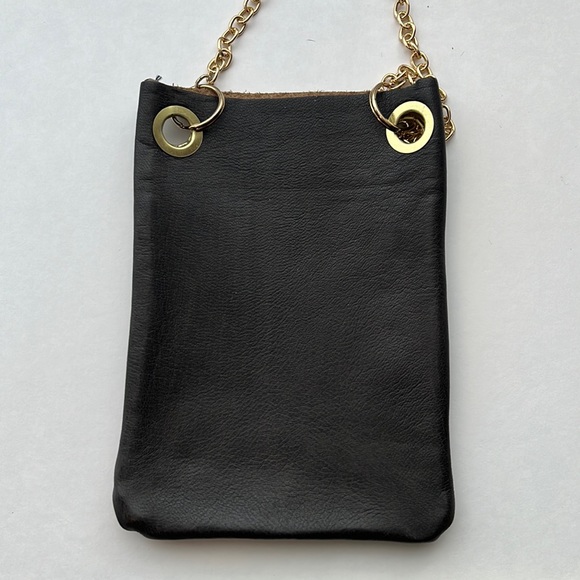 NEW Leather cell phone crossbody/pouch - Picture 3 of 11